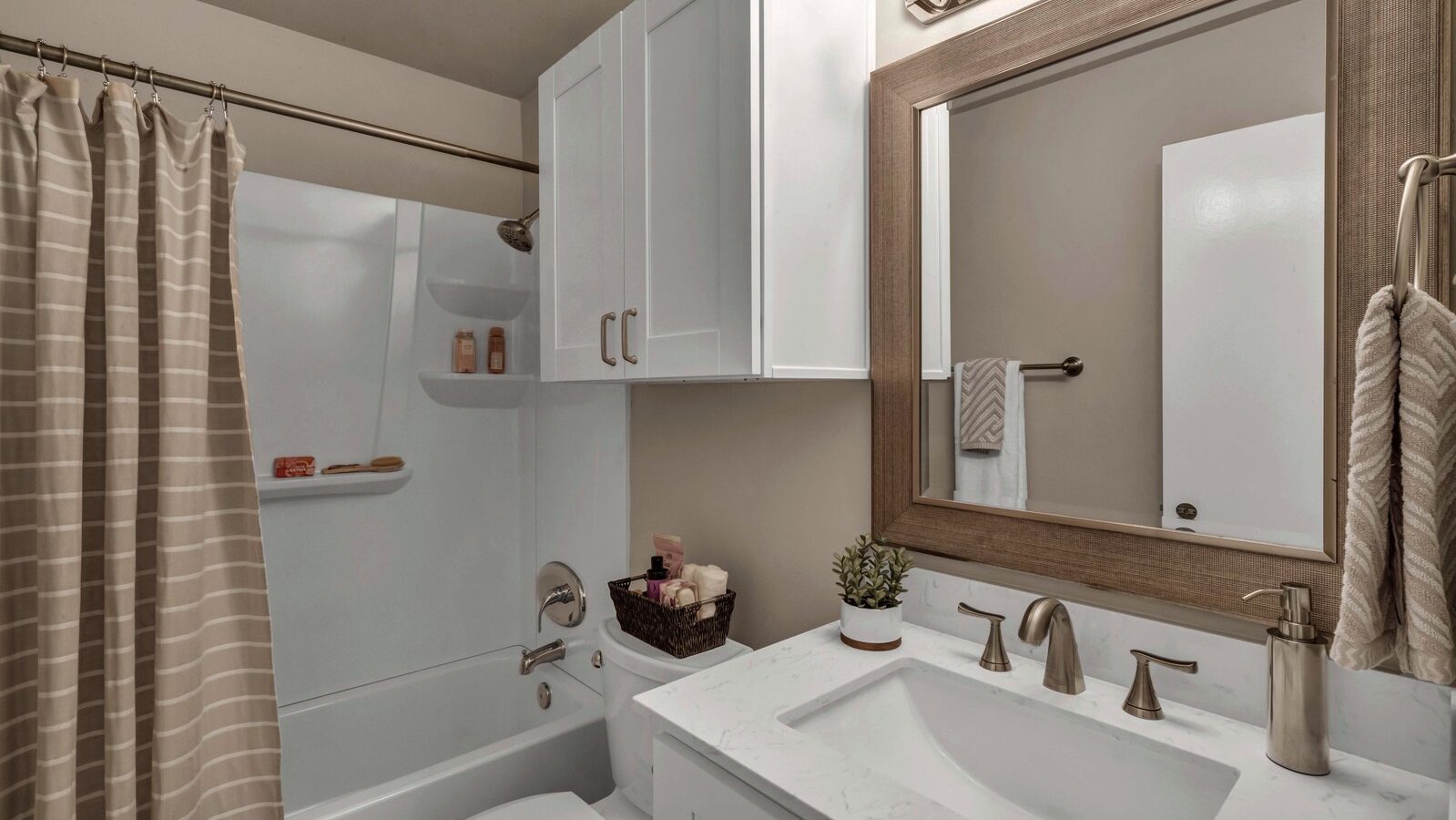 Blanco Oaks Apartments Photo Gallery Affordable and Cozy Apartments